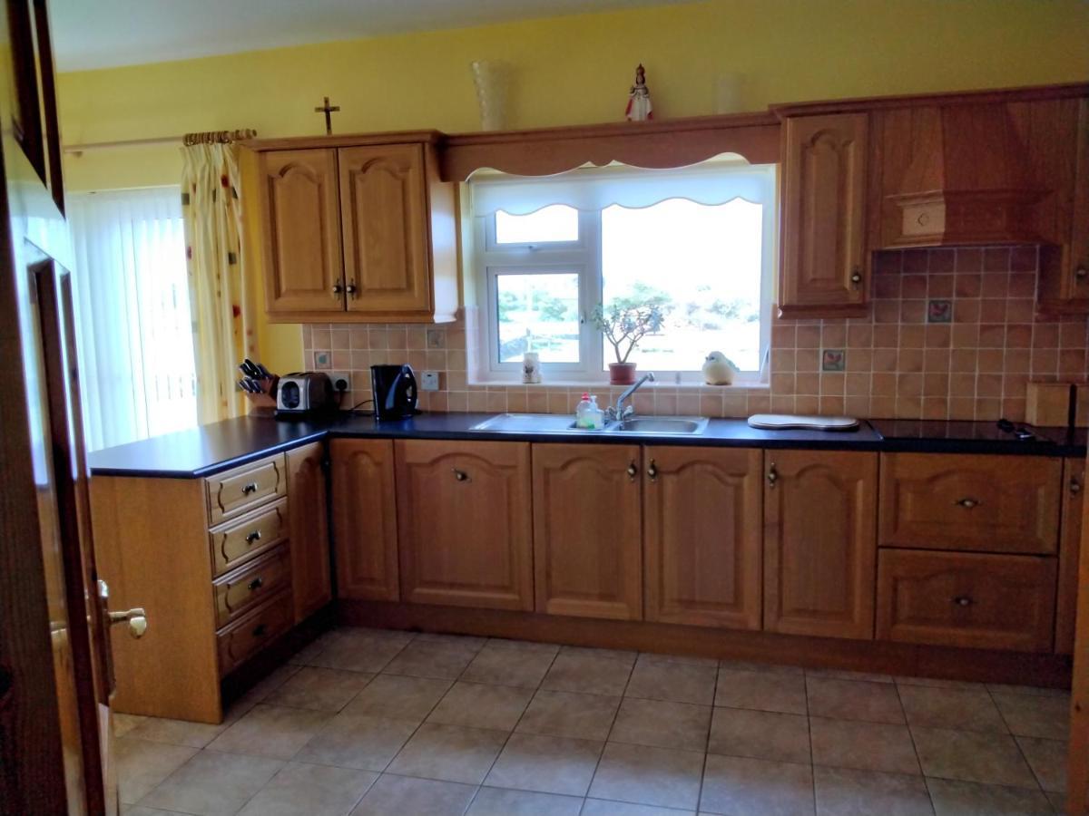 Warm And Welcoming Family Home Ballinrobe Ngoại thất bức ảnh